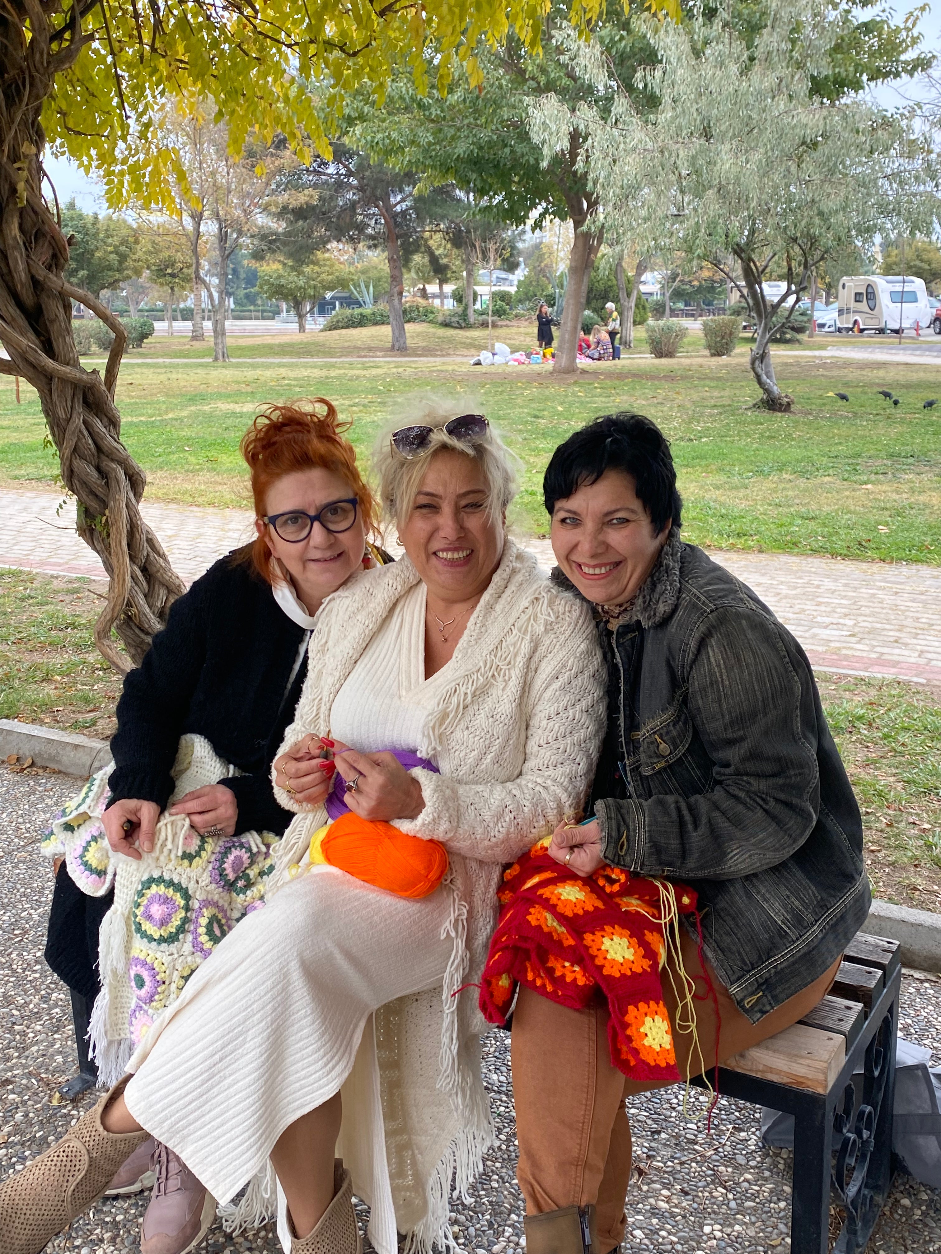 knitting mafia-smyrna collective